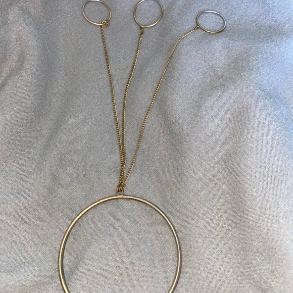 Gold chain ring bracelet - Picture 2 of 4